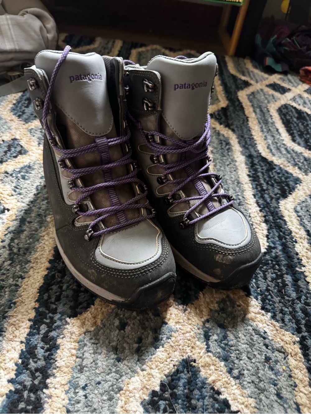 Patagonia women’s Ultralight sticky wading boots